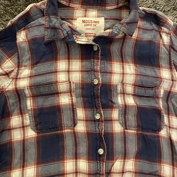 MOSSIMO SUPPLY CO Women’s Button Up Flannel Shirt - Picture 6 of 11
